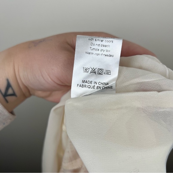 Cream Ruffle Smocked Dress Apx Size XS Boho Summer Fairycore Mini Gold Tie 0104 - Picture 6 of 7